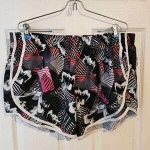 Calvin Klein Black and Pink Patterned Shorts size XXL
